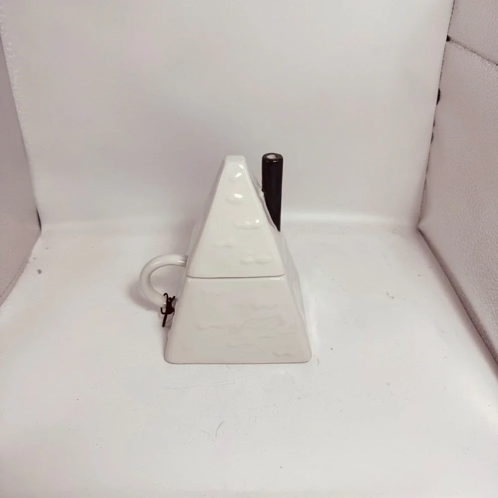 West Elm‎ A-Frame Cabin Mug with Lid Christmas Holiday Ceramic Cottage House New